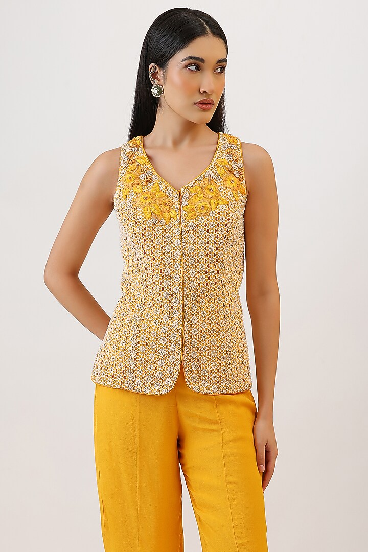 Yellow Pure Silk Honeycomb Embroiderd Jacket Set by Vidushi Gupta at Pernia's Pop Up Shop