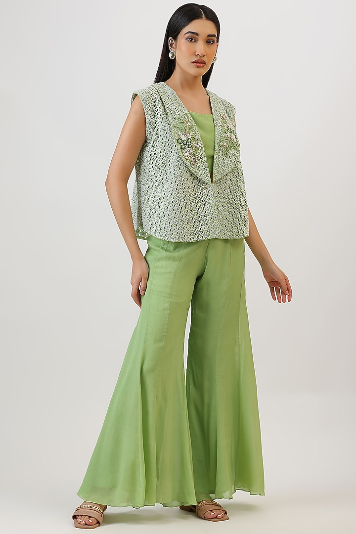 Green Pure Silk Floral Embroiderd Jacket Set by Vidushi Gupta at Pernia's Pop Up Shop