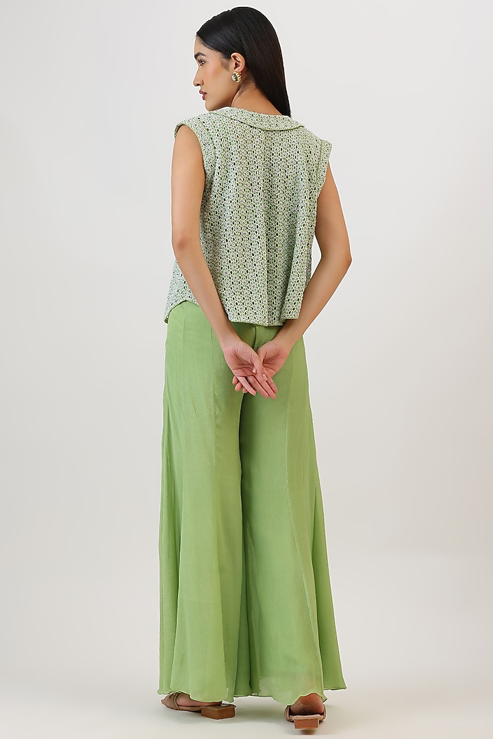 Green Pure Silk Floral Embroiderd Jacket Set by Vidushi Gupta at Pernia's Pop Up Shop