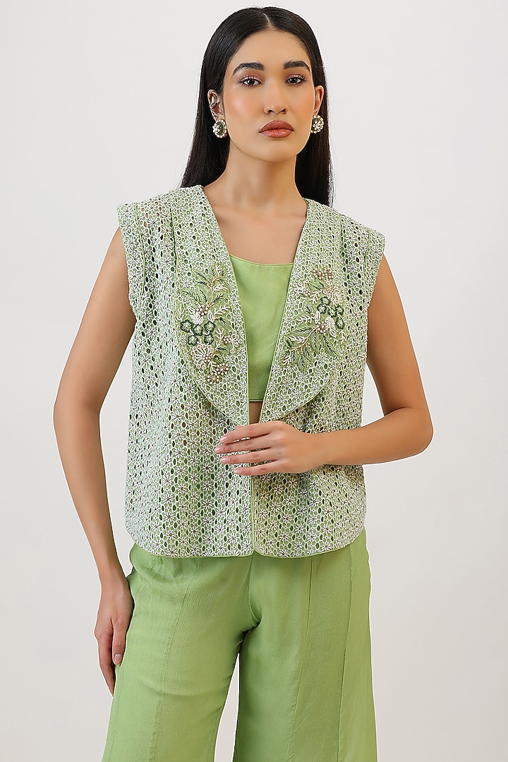Green Pure Silk Floral Embroiderd Jacket Set by Vidushi Gupta at Pernia's Pop Up Shop