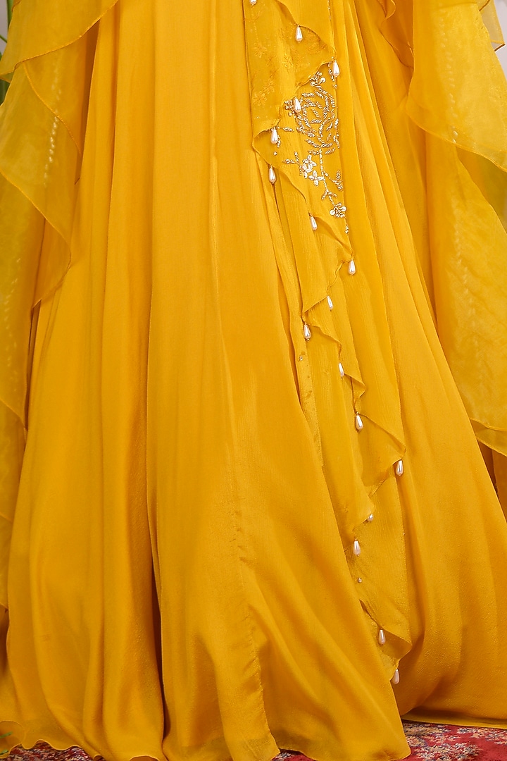 Honey Yellow Hand Embroidered Wedding Anarkali Set by Vidushi Gupta at Pernia's Pop Up Shop