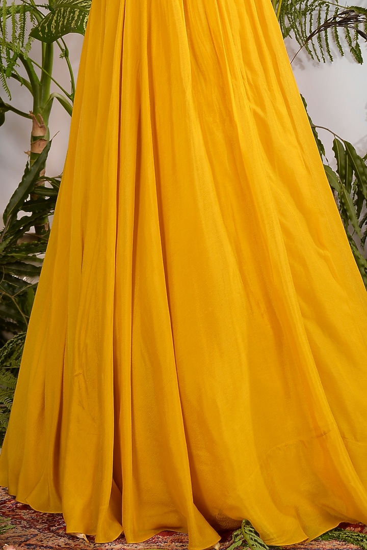 Honey Yellow Hand Embroidered Wedding Anarkali Set by Vidushi Gupta at Pernia's Pop Up Shop