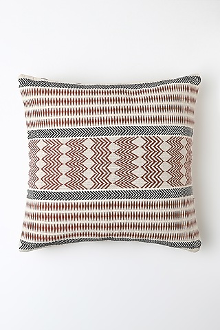 White & Brown Aco Cushion Cover by Vekuvolu Dozo