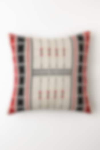 White & Red Vetso Cushion Cover by Vekuvolu Dozo