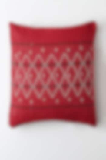 Red Therali Cushion Cover by Vekuvolu Dozo