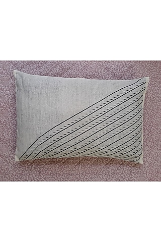 White & Black Cotton Handwoven Tika Pillows (Set of 2) by Vekuvolu Dozo