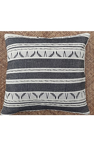 White & Black Cotton Handwoven Zig-Zag Cushion Covers (Set of 2) by Vekuvolu Dozo