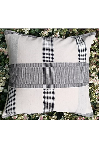 White & Black Cotton Handwoven Amii Cushion Covers (Set of 2) by Vekuvolu Dozo
