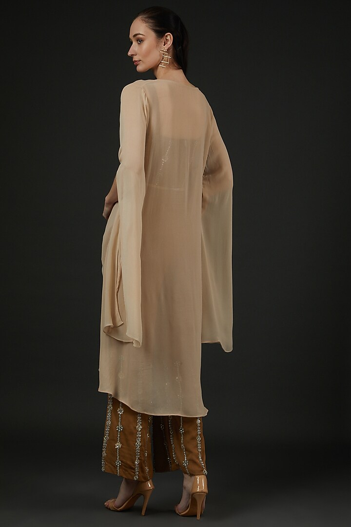Beige Georgette Kaftan Set by Vedika Soni at Pernia's Pop Up Shop