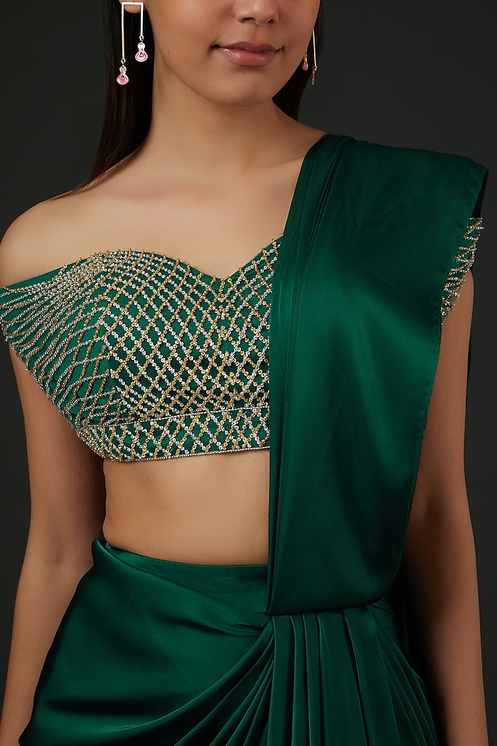 Emerald Green Satin Draped Wedding Saree Set by Vedika Soni at Pernia's Pop Up Shop
