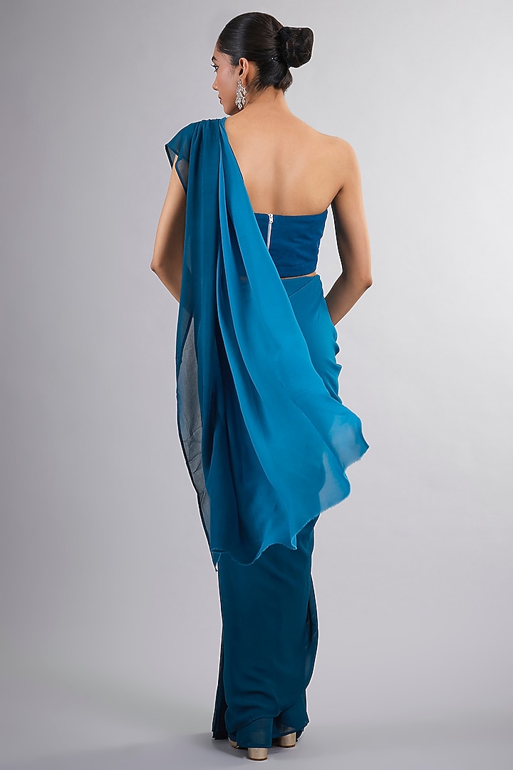 Blue Georgette & Net Ombre Party Wear Saree Set by Vedika Soni at Pernia's Pop Up Shop