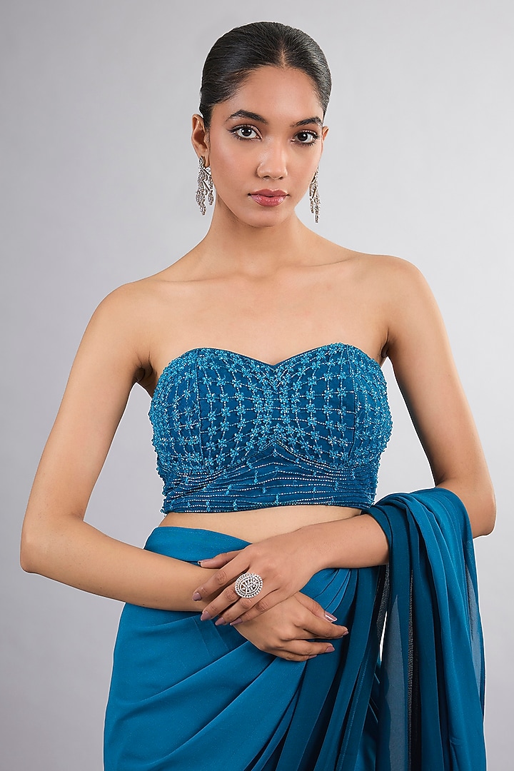 Blue Georgette & Net Ombre Party Wear Saree Set by Vedika Soni at Pernia's Pop Up Shop