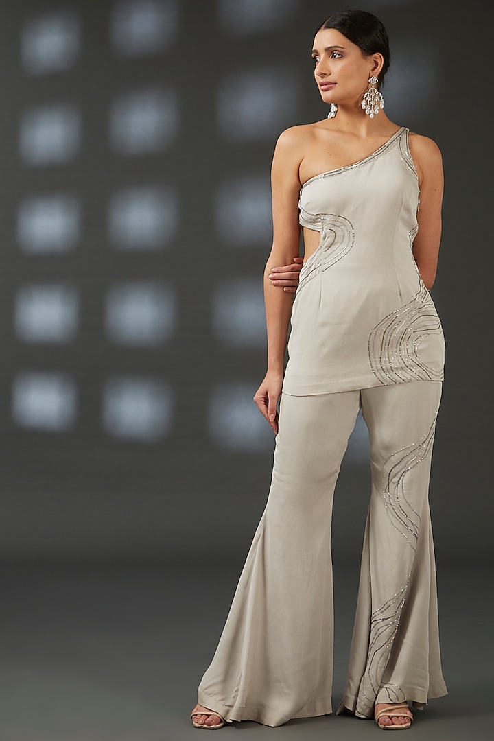 Grey Georgette Co-Ord Set by Vedika Soni at Pernia's Pop Up Shop