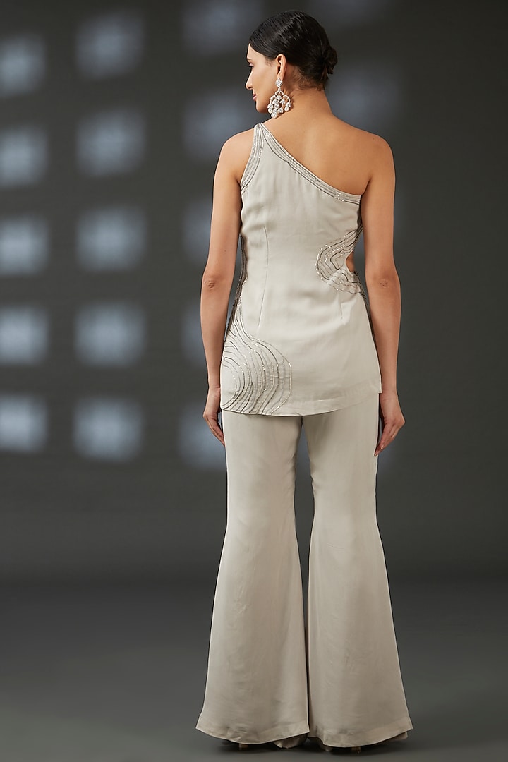 Grey Georgette Co-Ord Set by Vedika Soni at Pernia's Pop Up Shop