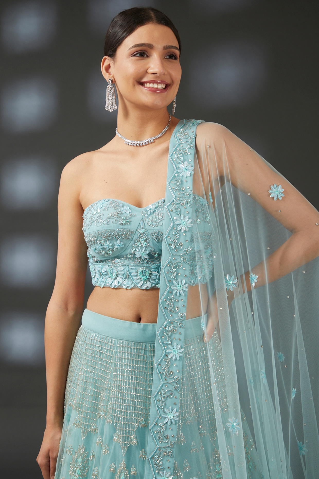 25+ Pastel Lehenga Matching Jewelry Ideas