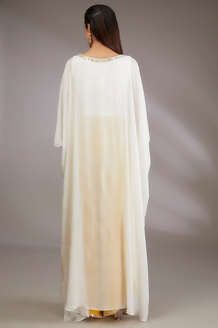 Ivory Georgette Hand Embroidered Kurta Set by Vedika Soni at Pernia's Pop Up Shop