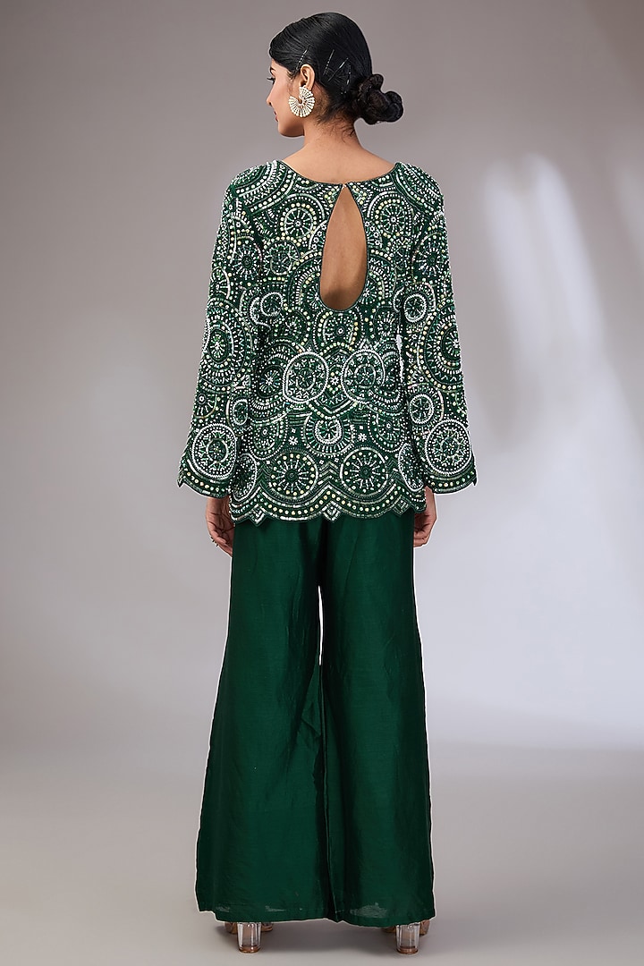 Bottle Green Crepe Hand Embroidered Kurta Set by Vedika Soni at Pernia's Pop Up Shop