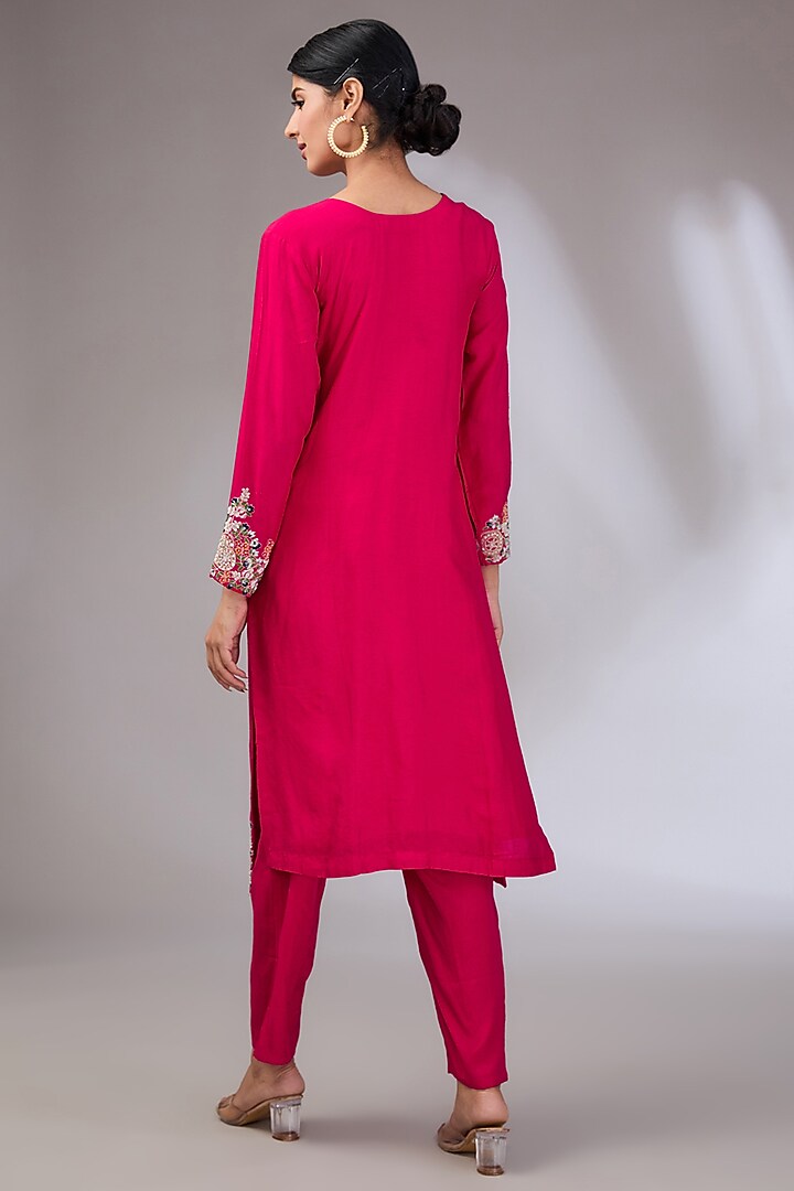 Red Silk Machine Embroidered Kurta Set by Vedika Soni at Pernia's Pop Up Shop