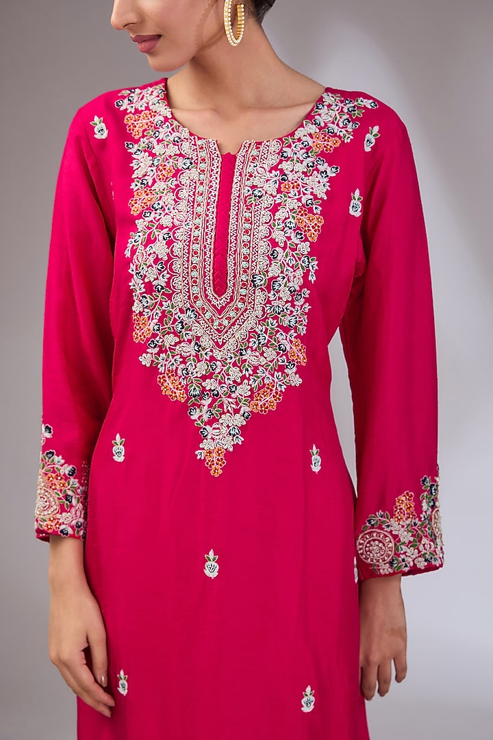 Red Silk Machine Embroidered Kurta Set by Vedika Soni at Pernia's Pop Up Shop