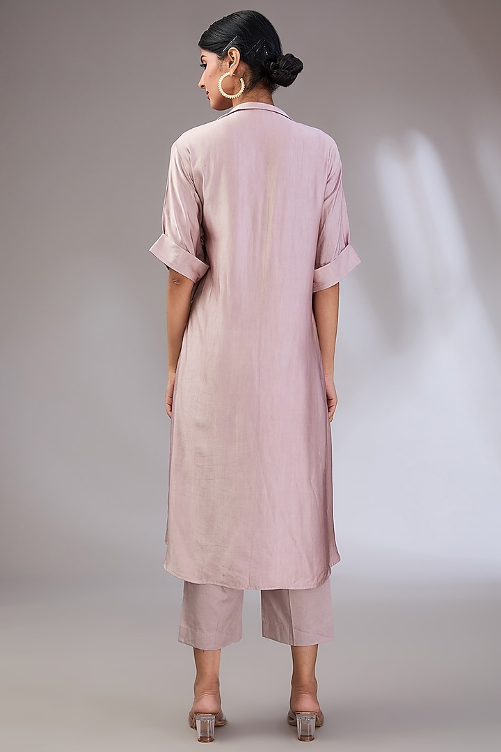 Mauve Cotton Hand Embroidered Kurta Set by Vedika Soni at Pernia's Pop Up Shop