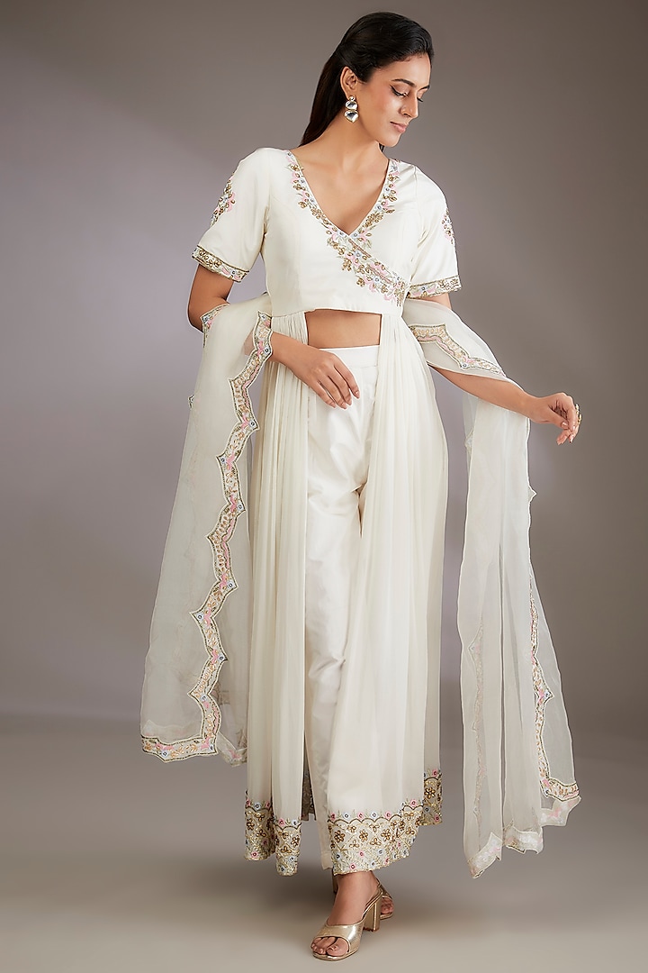 Ivory Georgette Hand Embroidered Kurta Set by Vedika Soni