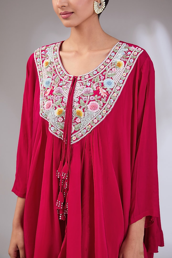 Magenta Crepe Machine Embroidered Co-Ord Set by Vedika Soni at Pernia's Pop Up Shop