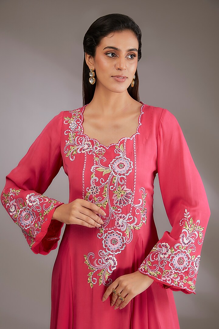 Pink Crepe & Georgette Machine Embroidered Engagement Gown by Vedika Soni at Pernia's Pop Up Shop