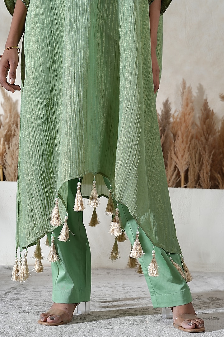 Pastel Green Crushed Tissue Embroidered Kaftan Set by Vedika Soni at Pernia's Pop Up Shop