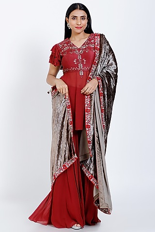 Umber Brown Embroidered Shawl by vedangi agarwal