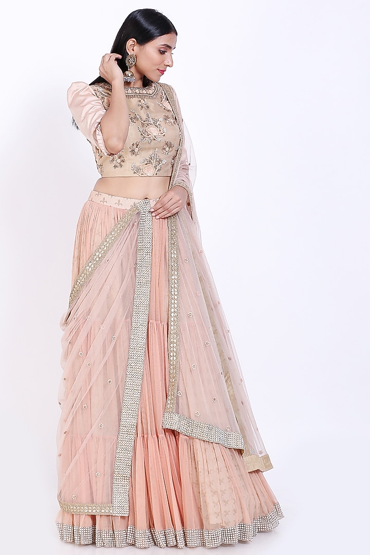Peach Embroidered Wedding Lehenga Set by Vedangi Agarwal at Pernia's Pop Up Shop
