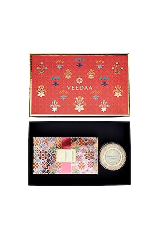 Multi Colored Himalayan Cedar & Patchouli Candle & Diffuser Set by VEEDAA