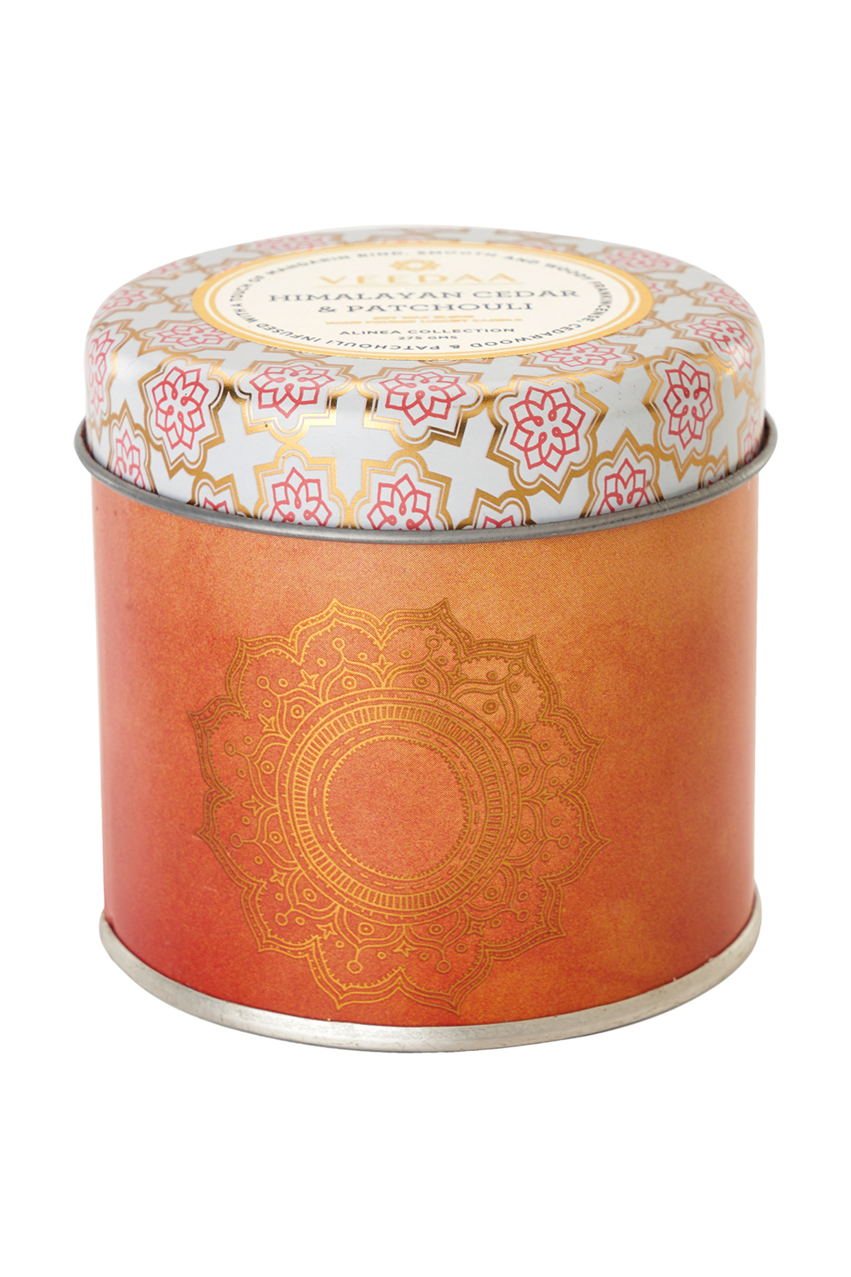 Himalayan Cedar & Patchouli Scented Candle by Veedaa