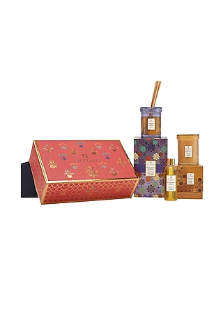 White Tuberose Grande Gift Set by Veedaa