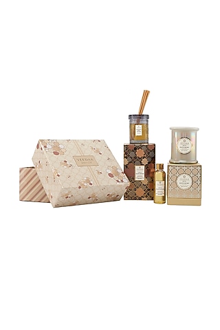 Lily & Black Orchid Grande Gift Set by Veedaa