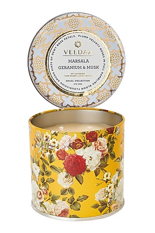 Marsala Geranium & Musk Scented Candle by Veedaa