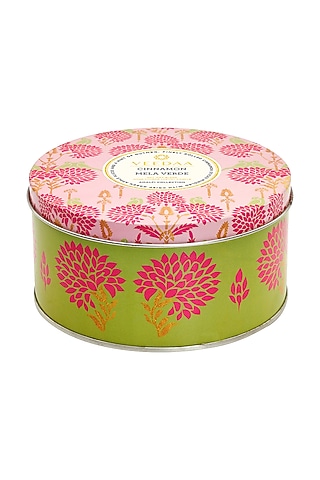 Cinnamon Mela Verde Scented Candle by VEEDAA