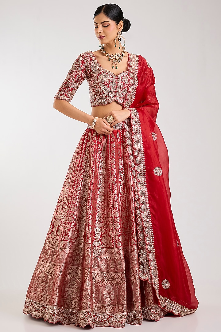 Red Silk Zardosi Embroidered Handloom Brocade Bridal Lehenga Set by Vedant G at Pernia's Pop Up Shop