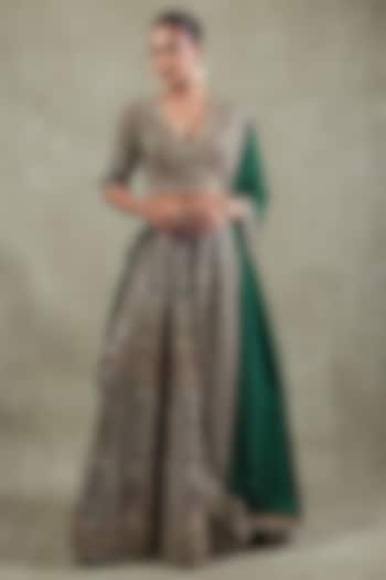 Emerald Green Crepe Sequins Embellished Printed Wedding Lehenga Set by Vedant G at Pernia's Pop Up Shop