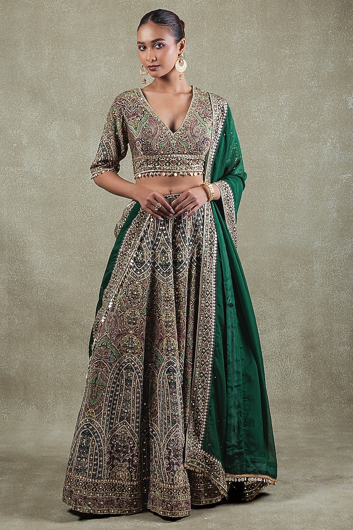 Emerald Green Crepe Sequins Embellished Printed Wedding Lehenga Set by Vedant G at Pernia's Pop Up Shop