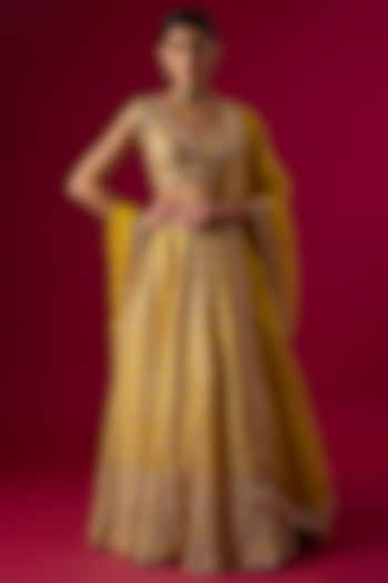 Yellow Organza Zardosi Embroidered Bridal Lehenga Set by Vedant G at Pernia's Pop Up Shop