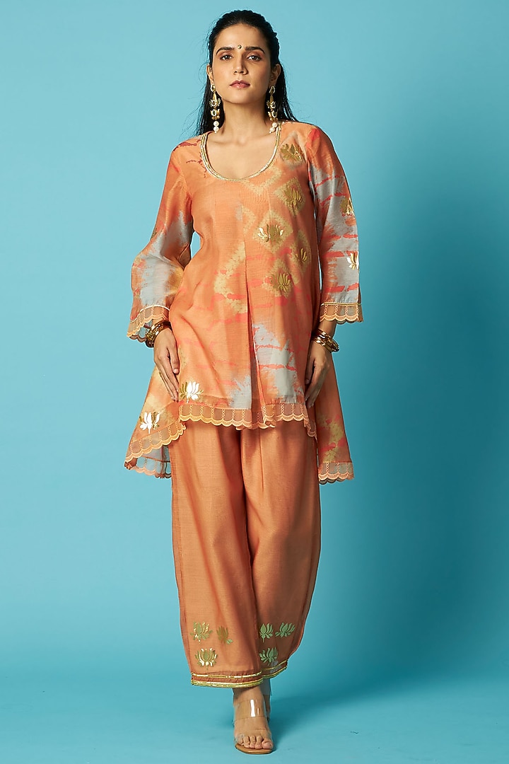 Orange Chanderi Bandhani Printed Kurta Set by Vedika M at Pernia's Pop Up Shop