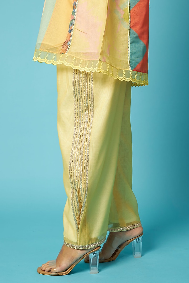 Multi-Colored Chanderi Geometric Printed Kurta Set by Vedika M at Pernia's Pop Up Shop