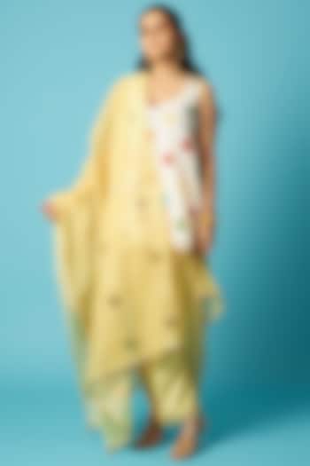 Ivory Kota Checks Polka Dot Printed Kurta Set by Vedika M at Pernia's Pop Up Shop