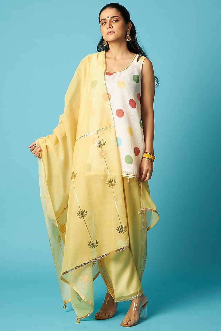 Ivory Kota Checks Polka Dot Printed Kurta Set by Vedika M at Pernia's Pop Up Shop