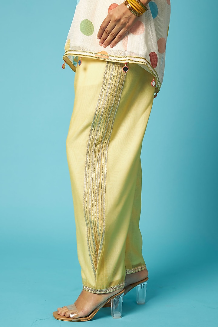 Ivory Kota Checks Polka Dot Printed Kurta Set by Vedika M at Pernia's Pop Up Shop