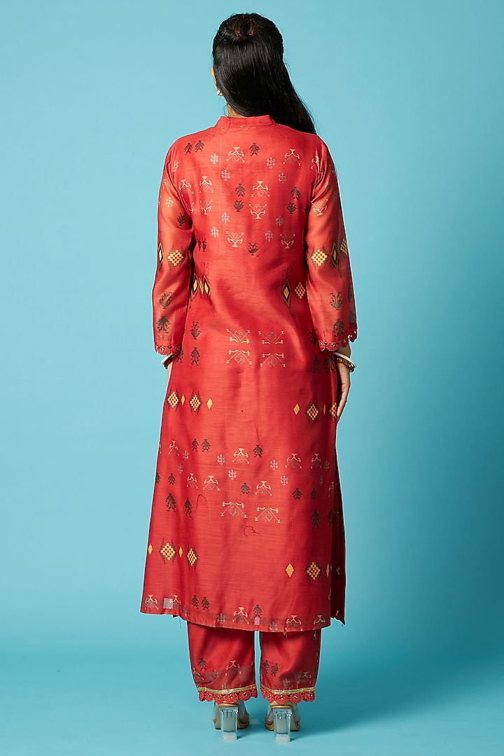 Red Chanderi Eyelet Embroidered Kurta Set by Vedika M at Pernia's Pop Up Shop
