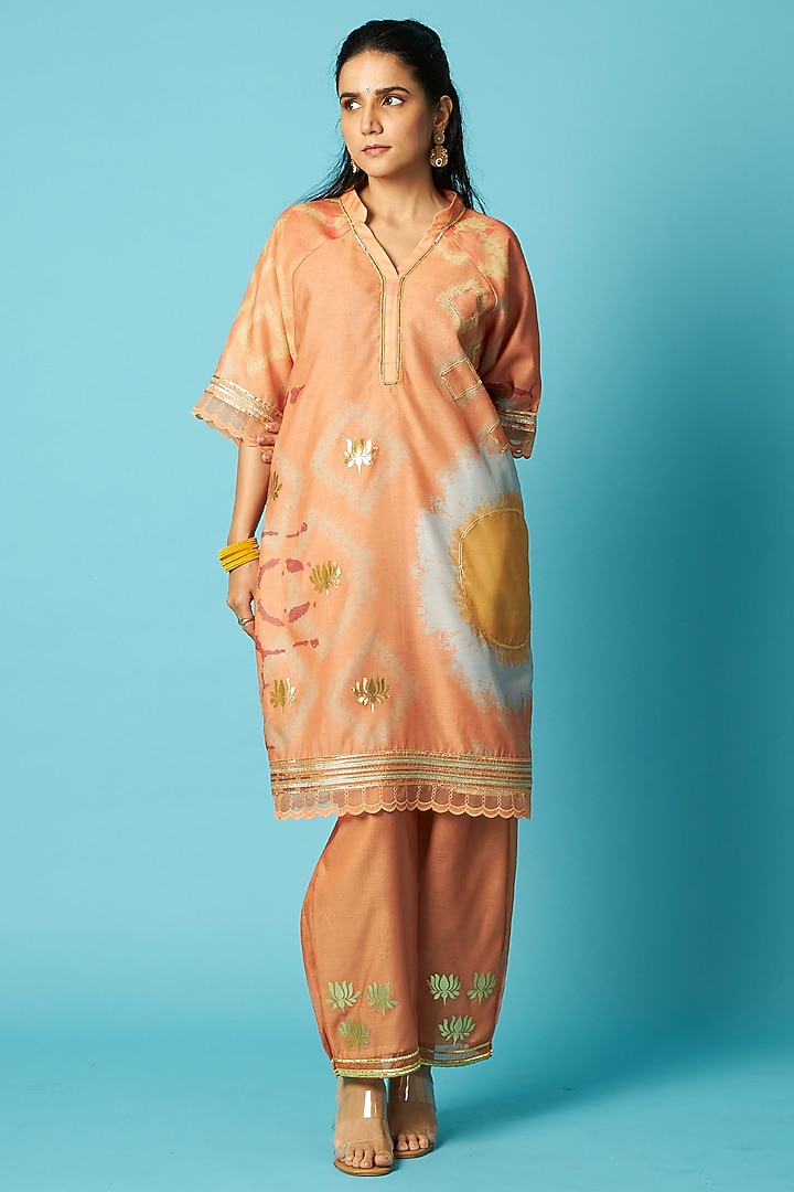 Orange Chanderi Bandhani Printed Straight Kurta Set by Vedika M at Pernia's Pop Up Shop