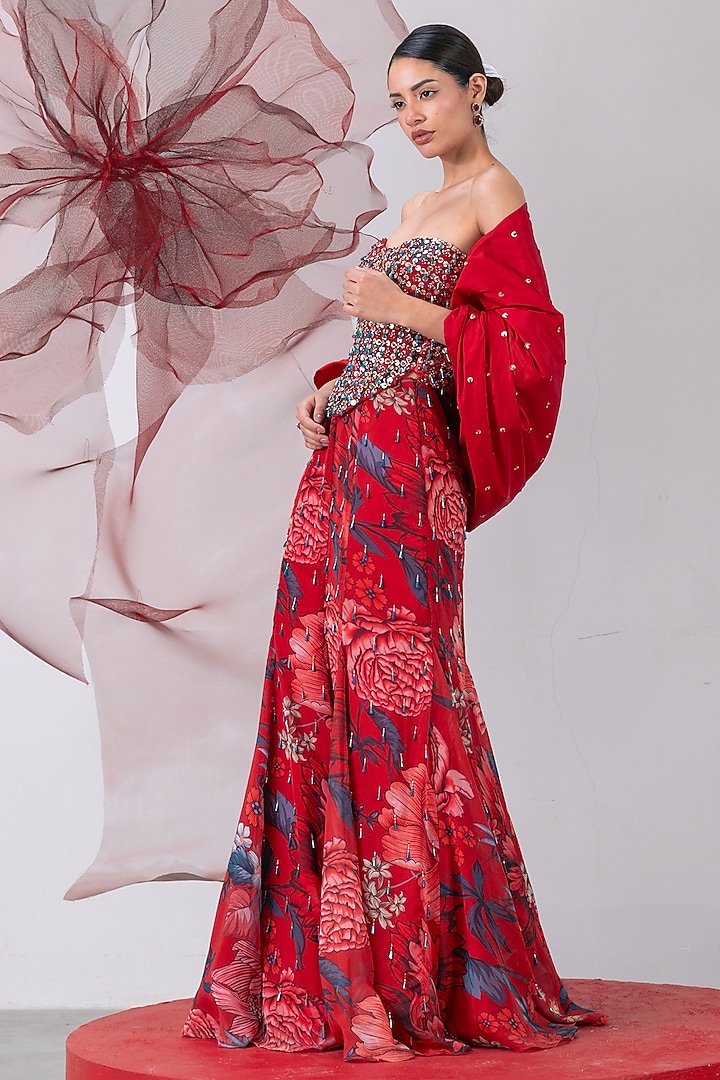 Red Organza Printed Fish-Cut Skirt Set by Vesture at Pernia's Pop Up Shop