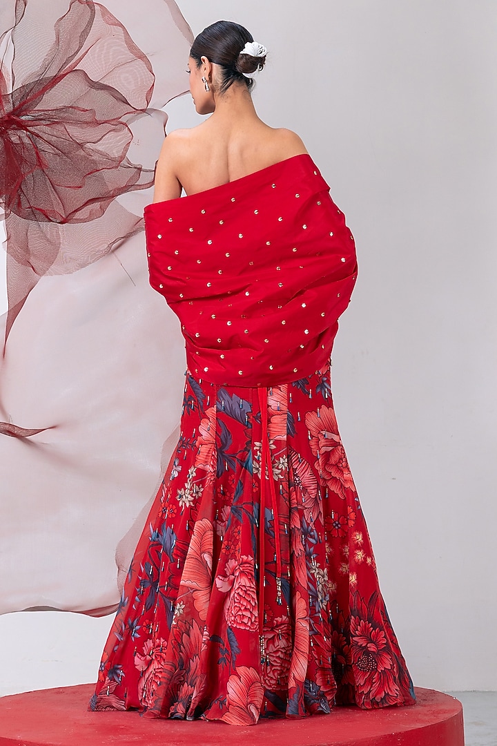 Red Organza Printed Fish-Cut Skirt Set by Vesture at Pernia's Pop Up Shop