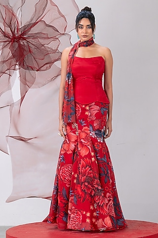 Red Organza Printed Skirt Set by Vesture